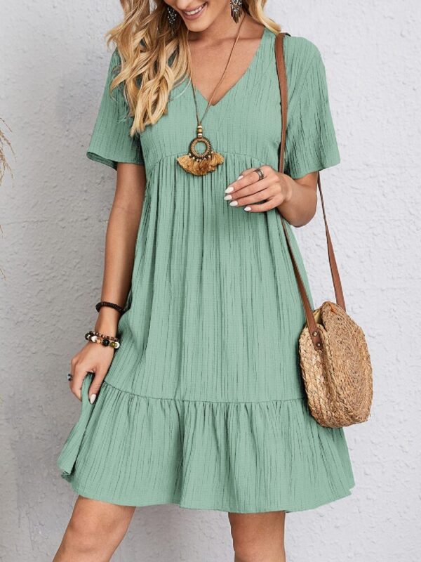⁦V-neck Short Sleeve Dress Summer Fashion Casual Loose Ruffled Dresses Beach Clothing Women⁩ - الصورة ⁦5⁩