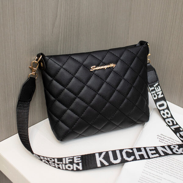 ⁦Small Messenger Bag For Women Trend Lingge Embroidery Female Shoulder Bags Fashion Chain Ladies Crossbody Purse⁩ - الصورة ⁦7⁩